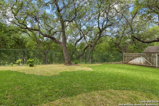 Image 43 of 47 For 68 Spring Lake