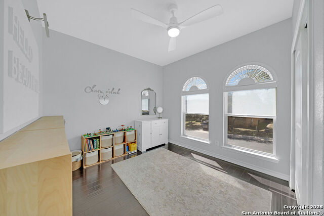 Image 4 of 35 For 18034 Muir Glen