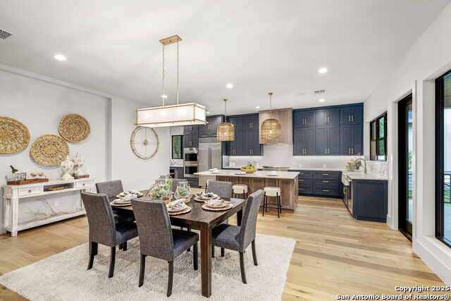 Listing photo id 14 for 232 Riverfront