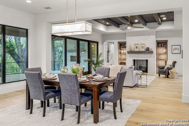 Listing photo id 17 for 232 Riverfront