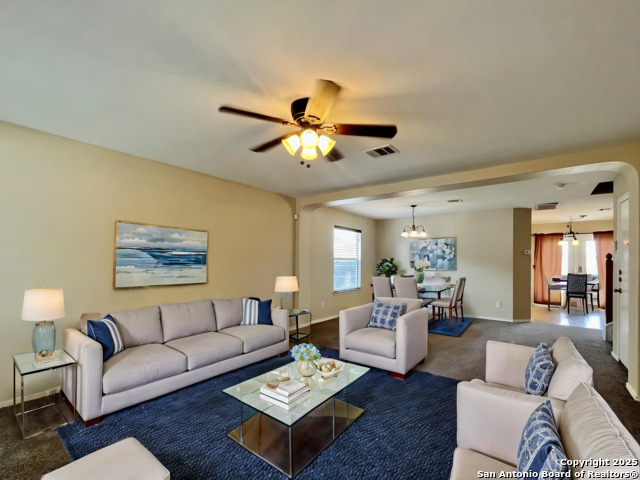 Listing photo id 0 for 6819 Cutting Creek