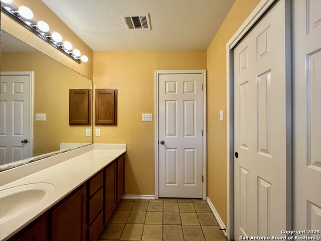 Listing photo id 20 for 6819 Cutting Creek