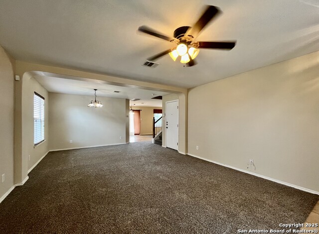 Listing photo id 6 for 6819 Cutting Creek