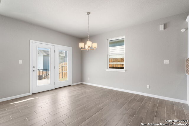 Image 13 of 27 For 9915 Alta Loma Cir