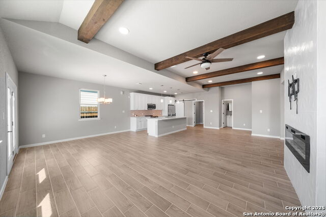 Image 8 of 27 For 9915 Alta Loma Cir