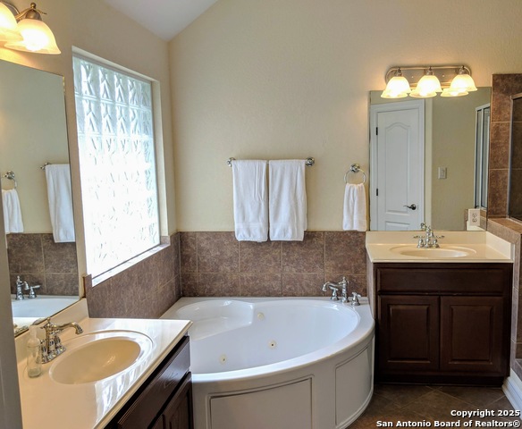 Listing photo id 9 for 20918 Cactus Ridge