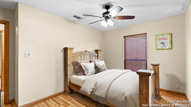 Image 17 of 33 For 1345 Fm 471  