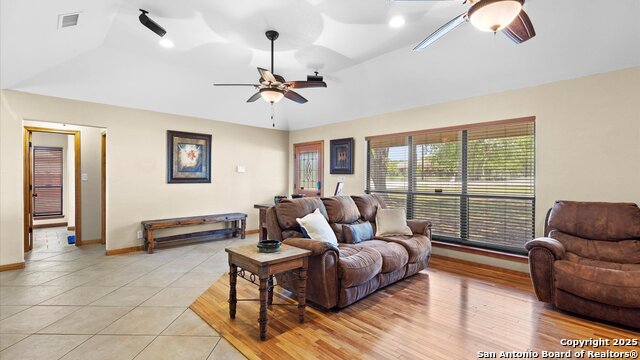 Image 8 of 33 For 1345 Fm 471  