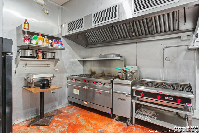 Image 29 of 30 For 734 Cantrell