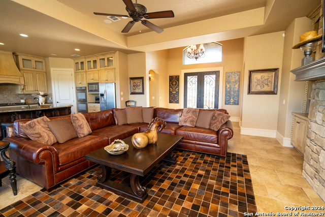 Image 6 of 40 For 220 River Ridge