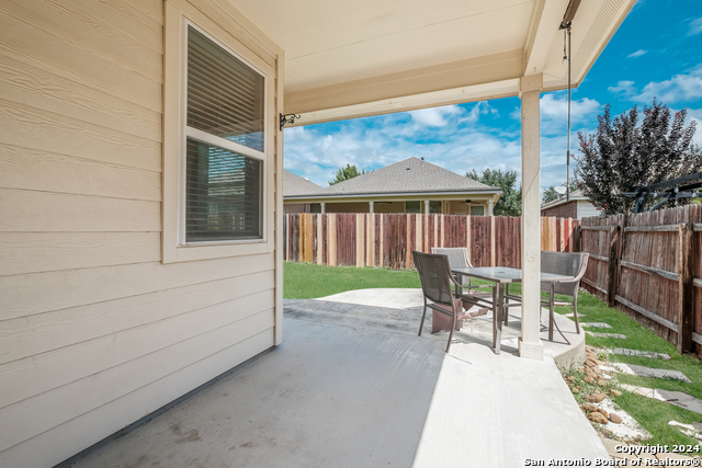 Image 22 of 29 For 12535 Quarter J