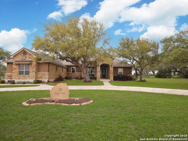 Details for 224 Copper Trce E, New Braunfels, TX 78132