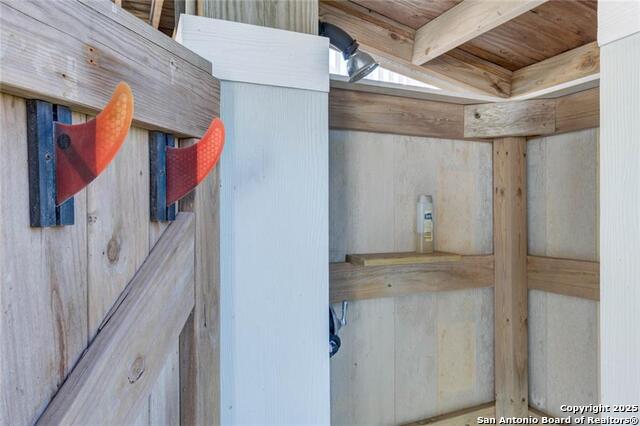 Listing photo id 24 for 162 La Concha