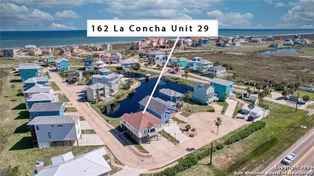 Listing photo id 4 for 162 La Concha