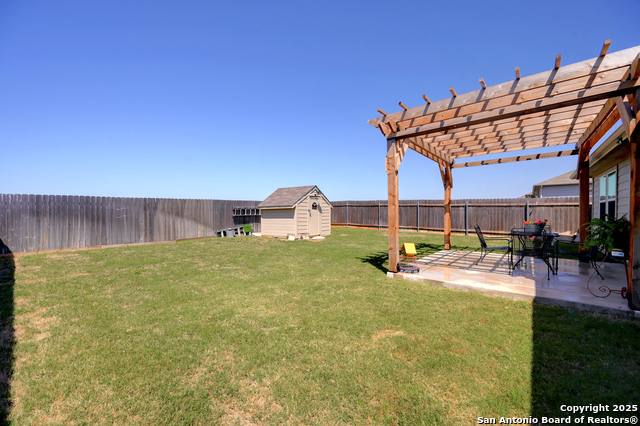 Image 28 of 31 For 480 Desert Willow