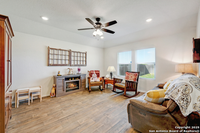 Image 6 of 31 For 480 Desert Willow