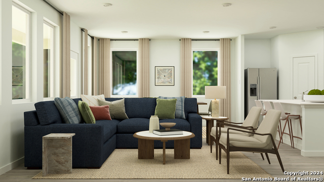 Listing photo id 3 for 9618 Spanish Oak
