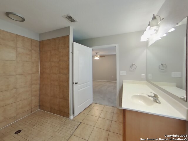 Image 12 of 14 For 9123 Beech  