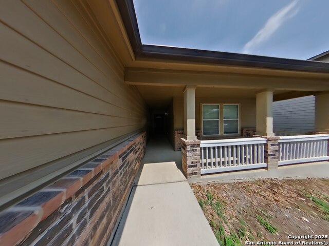 Image 14 of 14 For 9123 Beech  