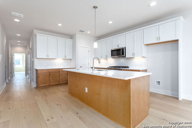 Image 12 of 40 For 558 Mcmonigal Pl