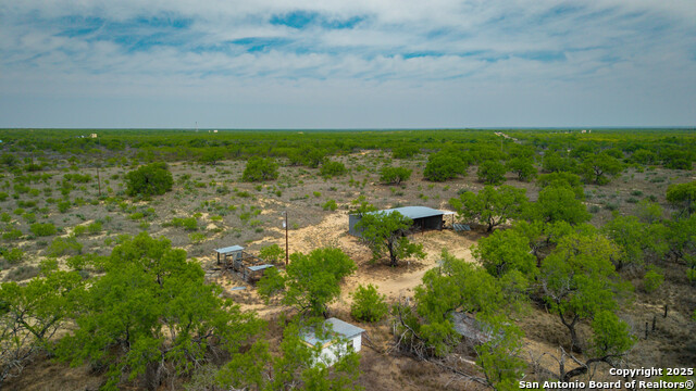Listing photo id 32 for 5001 Fm 1407