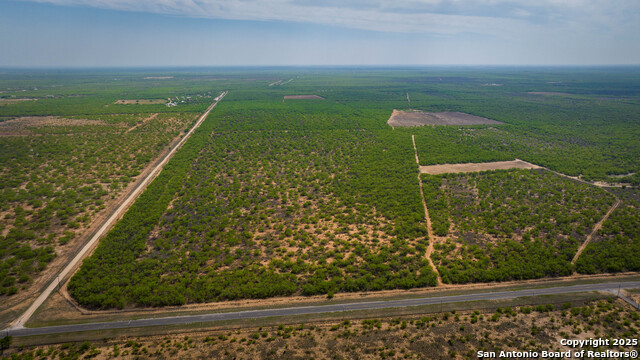 Listing photo id 35 for 5001 Fm 1407