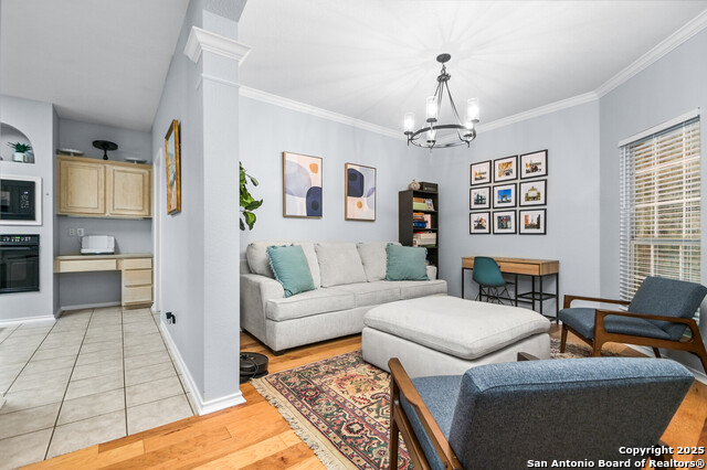 Image 6 of 29 For 16718 Stones Throw