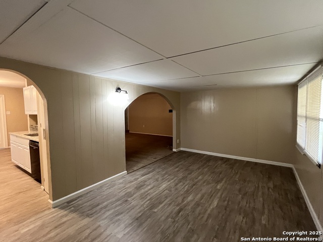 Image 10 of 31 For 103 Meadow Way