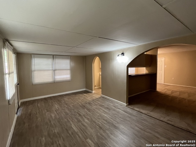 Image 11 of 31 For 103 Meadow Way