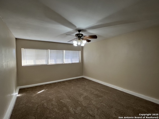Image 14 of 31 For 103 Meadow Way