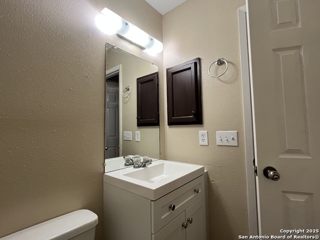 Image 18 of 31 For 103 Meadow Way