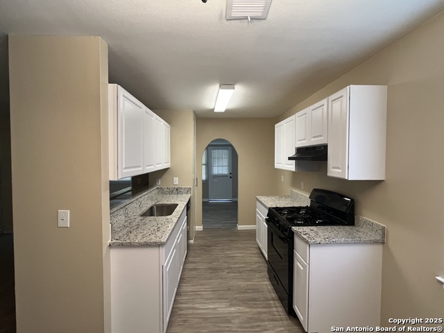 Image 7 of 31 For 103 Meadow Way