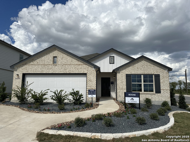 Listing photo id 2 for 10202 Goodison Drive