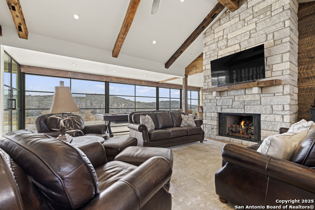 Image 12 of 62 For 256 Persimmon Point