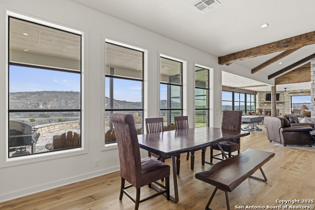 Image 16 of 62 For 256 Persimmon Point