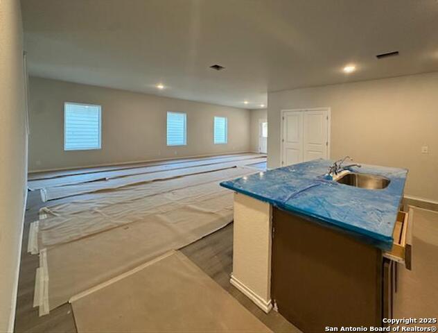 Listing photo id 9 for 13742 Birch Crossing