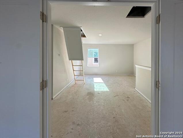 Listing photo id 12 for 13742 Birch Crossing
