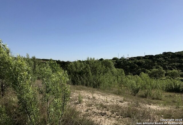Listing photo id 4 for 17719 Rancho Diana