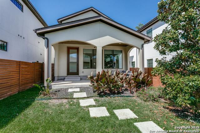 Image 23 of 25 For 432 Olmos E