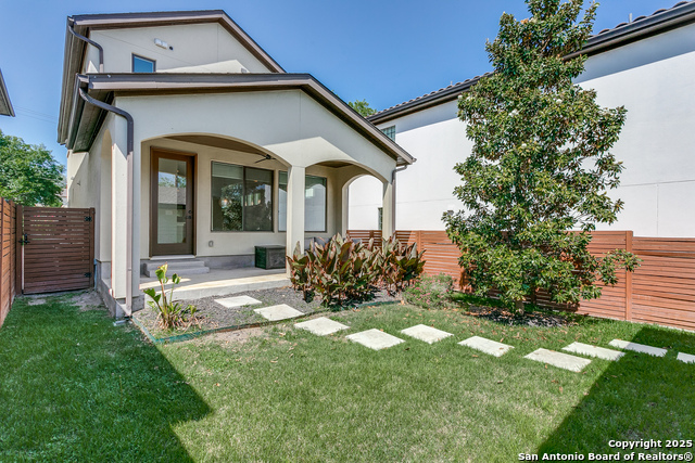 Image 24 of 25 For 432 Olmos E