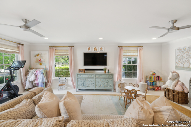 Listing photo id 41 for 643 Terrell Rd