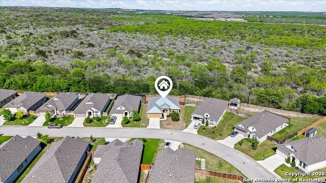 Listing photo id 33 for 3903 Brazos Bend