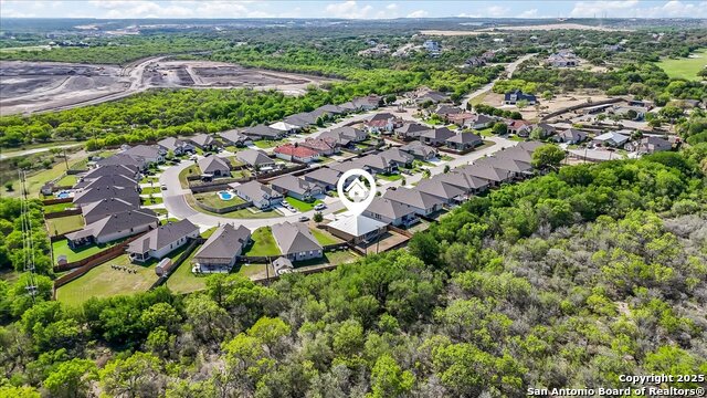 Listing photo id 37 for 3903 Brazos Bend