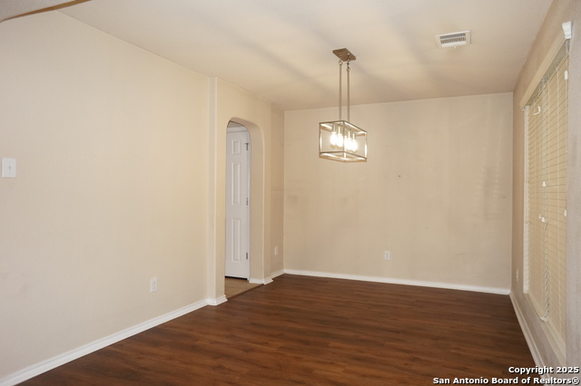 Image 3 of 35 For 7331 Tranquillo Way