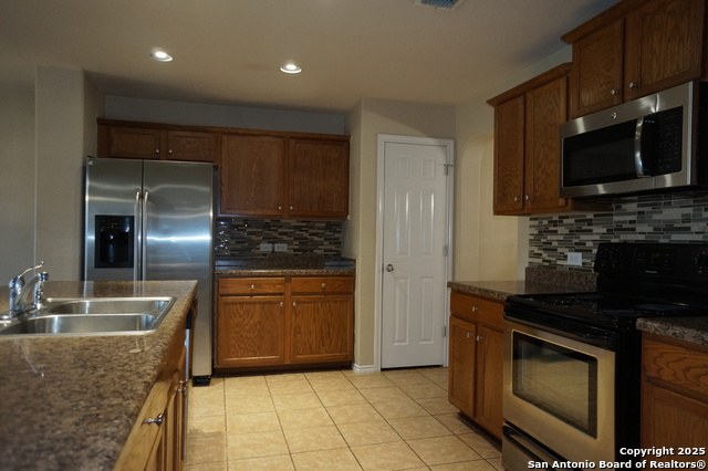 Image 6 of 35 For 7331 Tranquillo Way