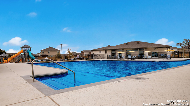 Image 49 of 54 For 14764 Pearl Flats