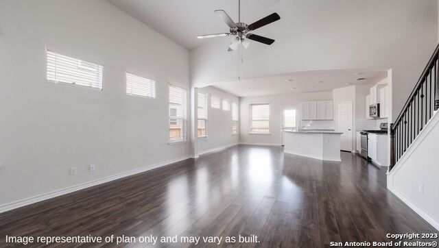 Image 6 of 54 For 14764 Pearl Flats