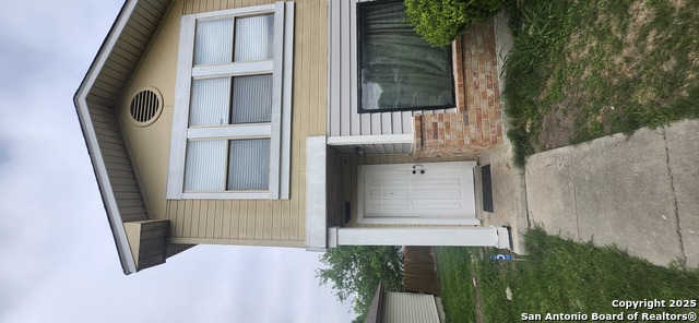 Image 3 of 33 For 8302 Morning Grove