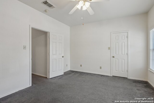 Listing photo id 21 for 1532 Jasmine