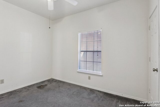 Listing photo id 27 for 1532 Jasmine